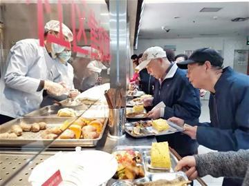 千草家园飞入寻常百姓家！青岛市北有137处居家养老服务站(图1)